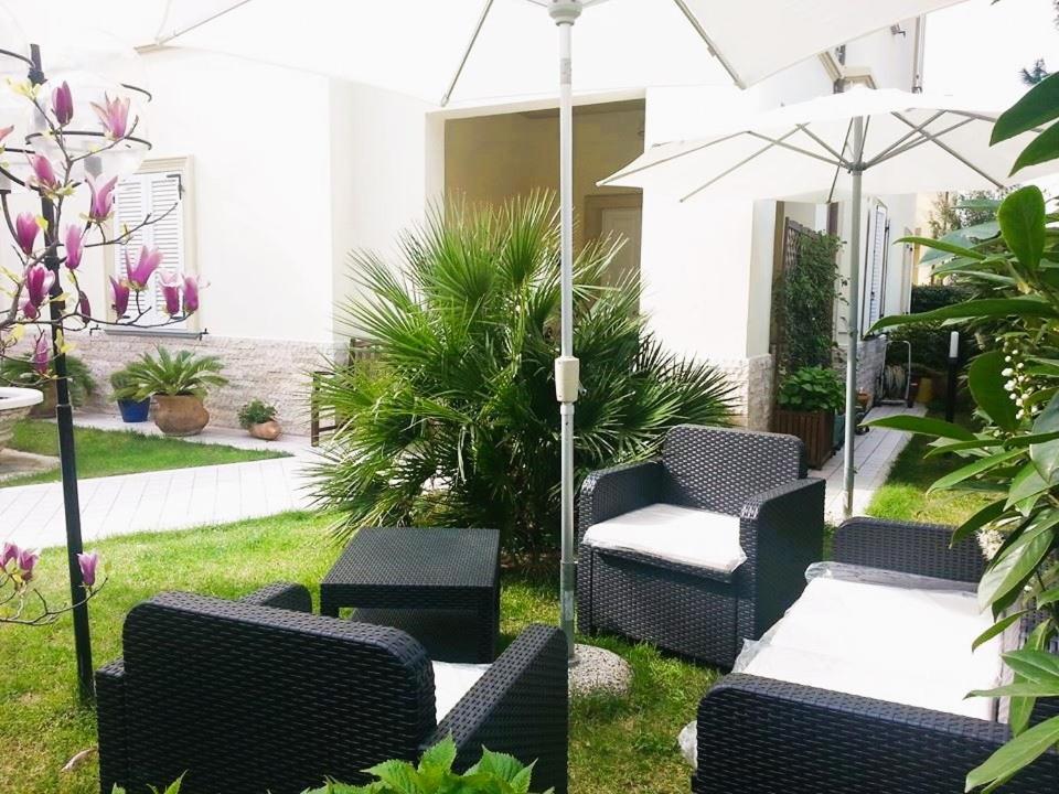 Villa Sante Residence Pésaro Exterior foto