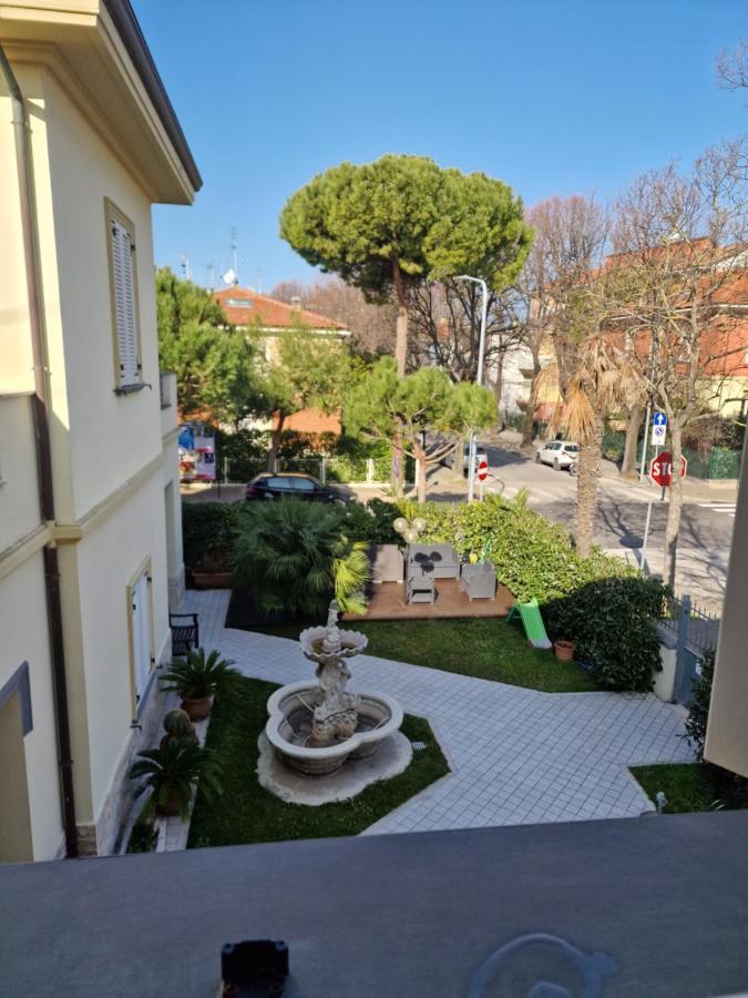 Villa Sante Residence Pésaro Exterior foto