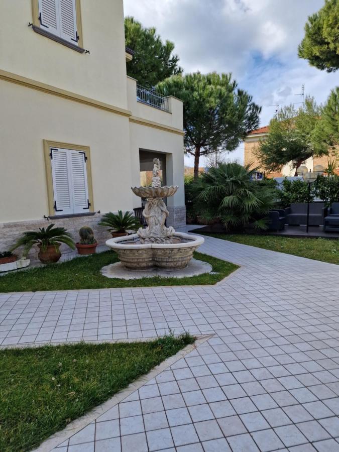 Villa Sante Residence Pésaro Exterior foto